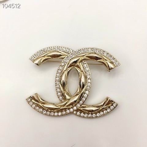 Chanel Brooch 370